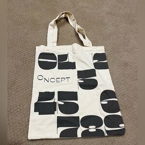 OnCept Black/grey and ivory Graphic Tote Bag